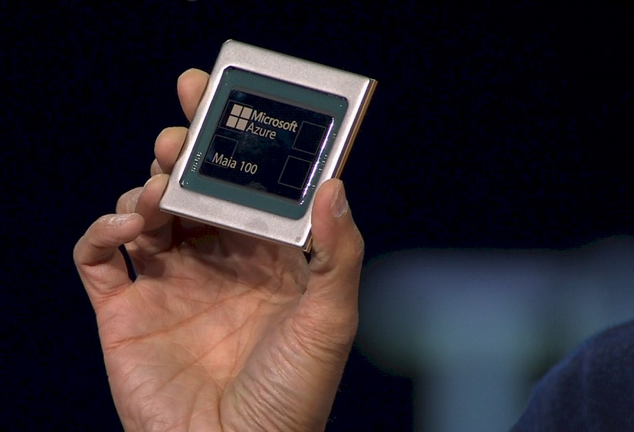 Microsoft Holds Chip Makers' Feet To The Fire With Homegrown CPU