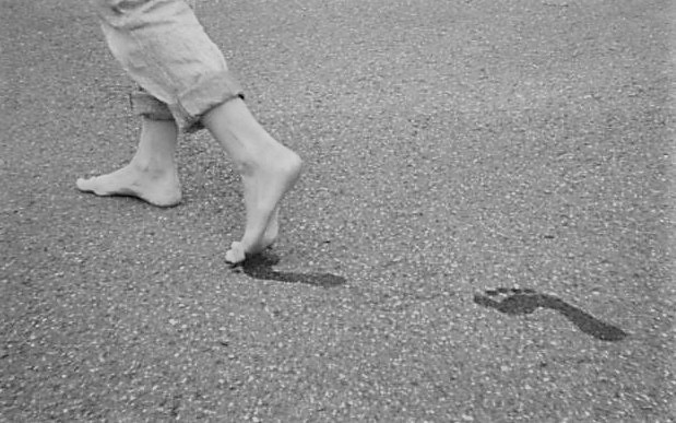 barefoot-networks-logo-bw