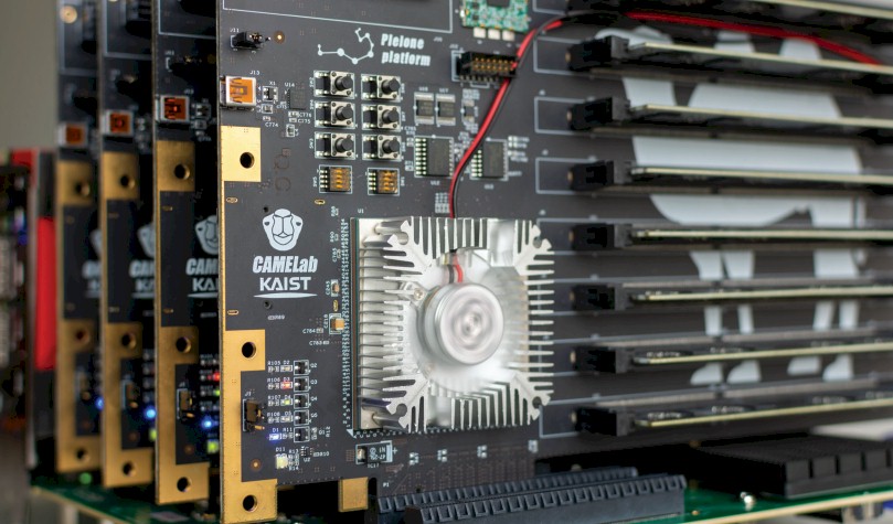 KAIST Shows Off DirectCXL Disaggregated Memory Prototype