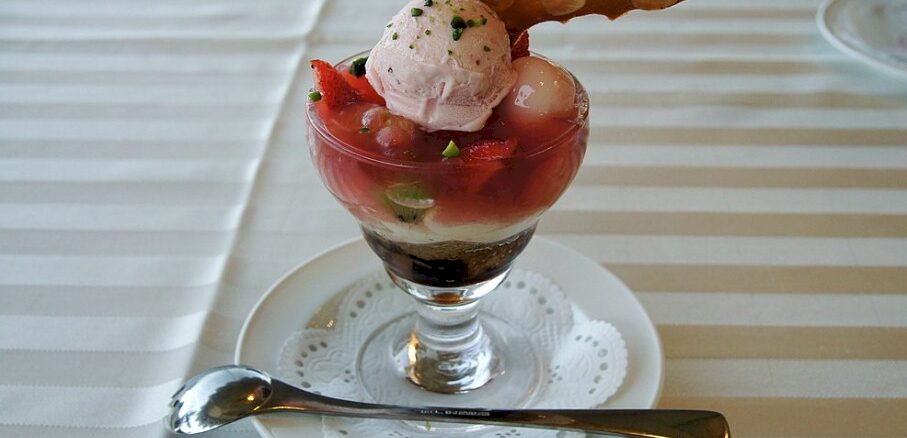 american-parfait-logo