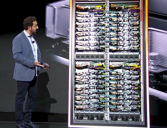 aws-reinvent-2024-trainium2-ultraserver-pod